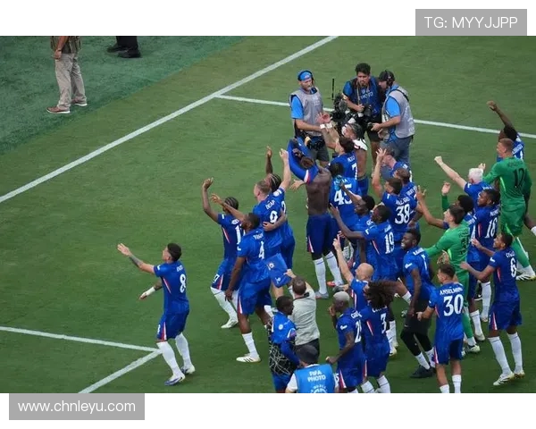 乐鱼平台联手大巴黎共同打造足球赛事数字化新平台